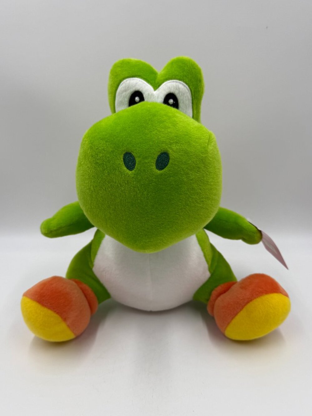 Universal Epic Universe Super Nintendo World Yoshi 14" Plush with Tag Stuffed